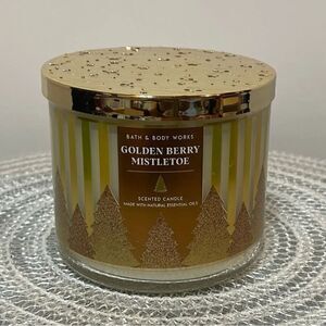 BBW Golden Berry Mistletoe 3 Wick Candle NWT